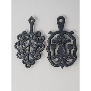 Vintage L.E.G.O. Made in Taiwan Cast‎ Iron Trivet Set With Heart & Vine Design